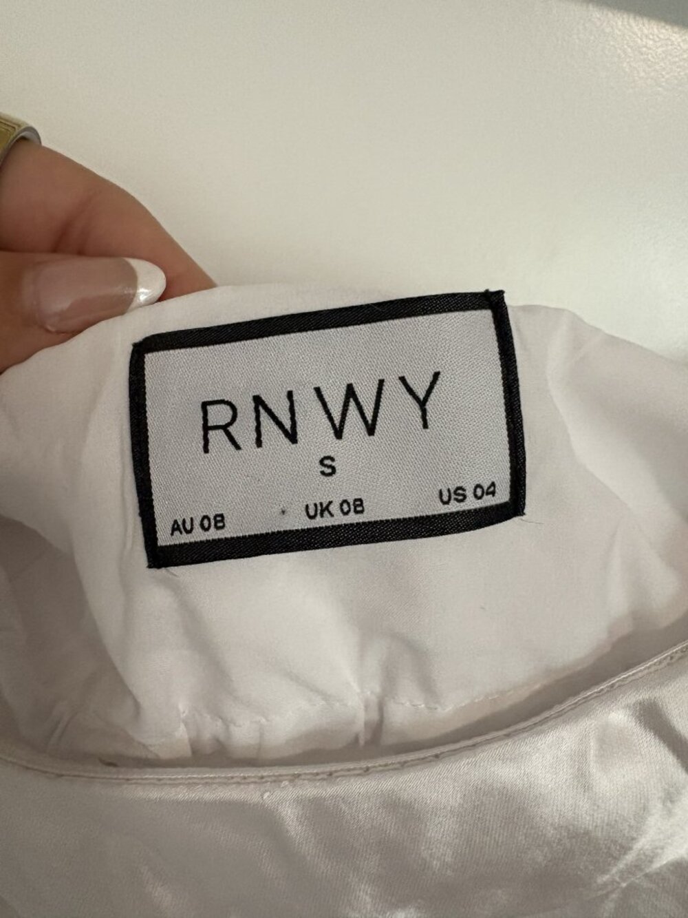 Runaway the Label - SARAYA DRESS - WHITE - Picture 2 of 5